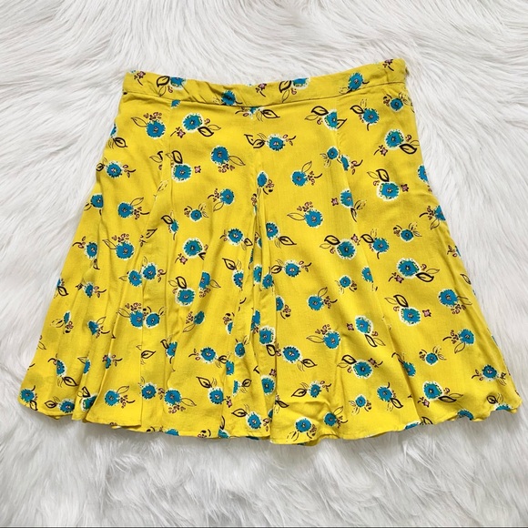 SOLD-Urban Outfitters Floral Yellow Mini Skater Skirt - Picture 6 of 9